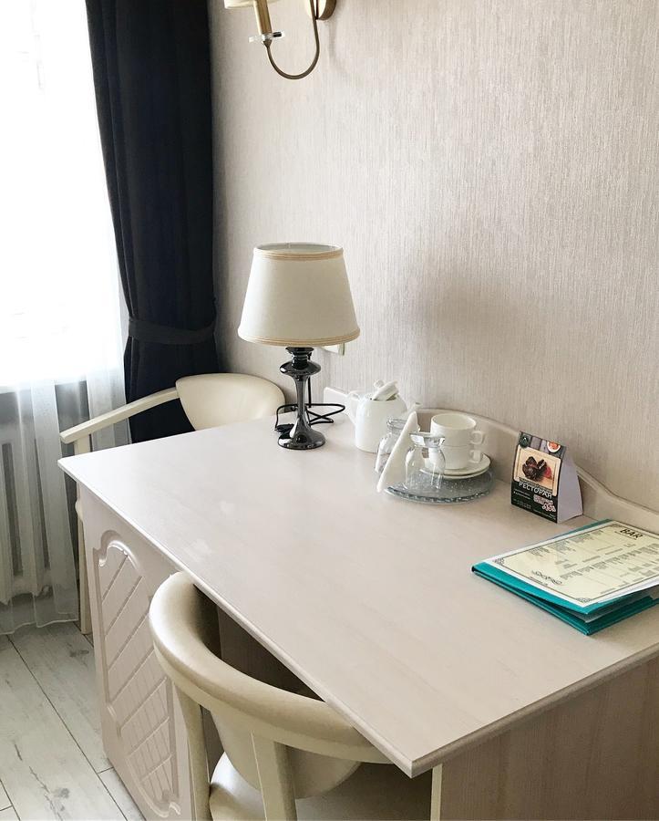 Hotel Tourist アスターナ エクステリア 写真