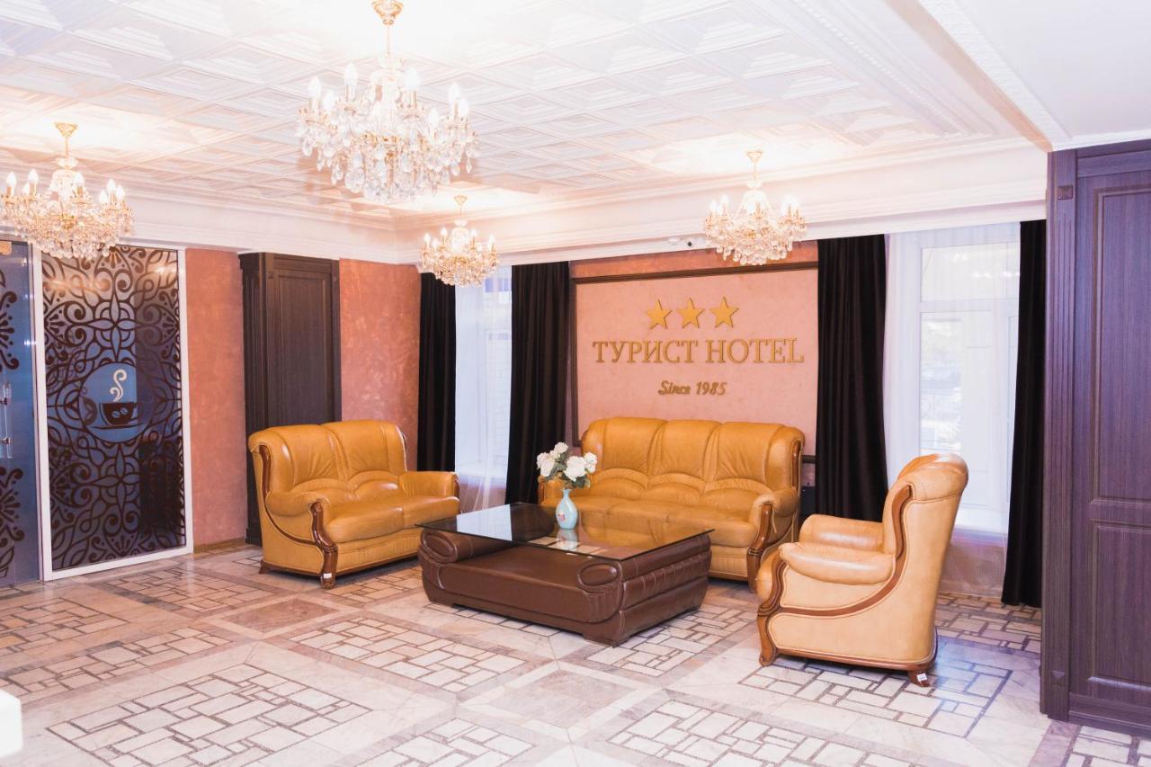 Hotel Tourist アスターナ エクステリア 写真